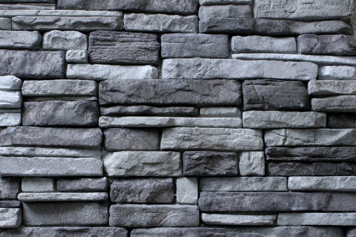 Genstone faux stacked stone panel